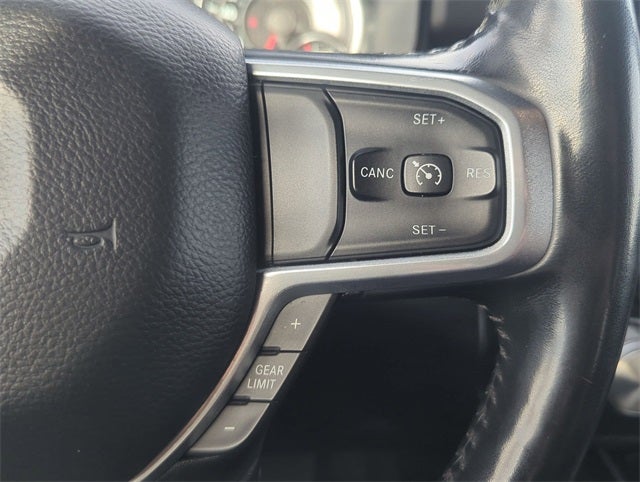 2021 RAM 1500 Laramie Crew Cab 4x4 5'7' Box