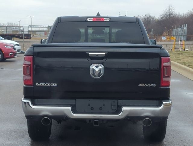 2019 RAM 1500 Laramie Crew Cab 4x4 5'7' Box