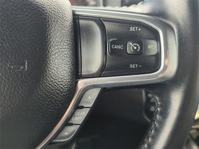 2022 RAM 1500 Laramie Crew Cab 4x4 5'7' Box