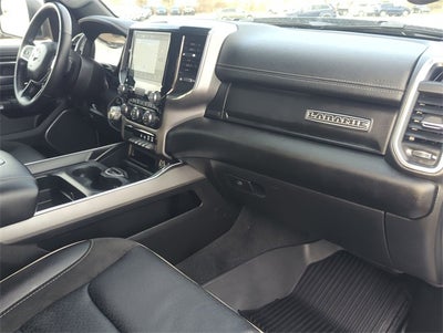 2022 RAM 1500 Laramie Crew Cab 4x4 5'7' Box