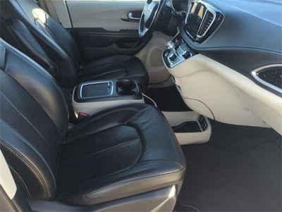 2021 Chrysler Pacifica Touring L AWD