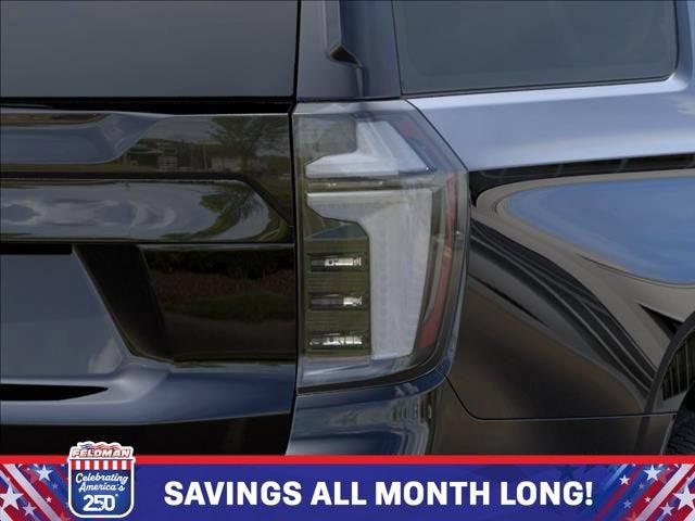 2026 Chevrolet Suburban Premier - Photo 11