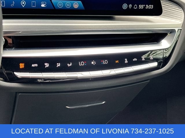 2024 Cadillac LYRIQ Luxury 1