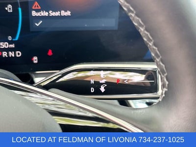 2024 Cadillac LYRIQ Luxury 2