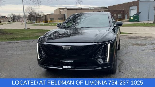 2024 Cadillac LYRIQ Sport 2