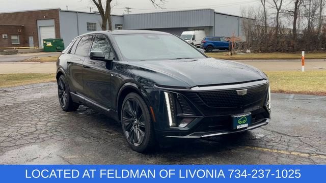 2024 Cadillac LYRIQ Sport 3