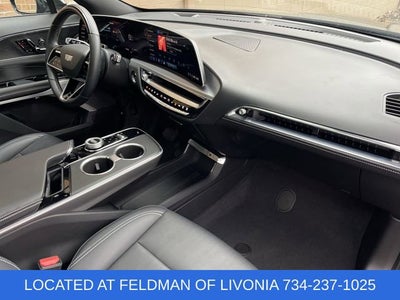 2024 Cadillac LYRIQ Sport 3