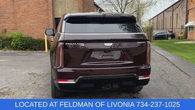 2025 Cadillac ESCALADE IQ Luxury 2