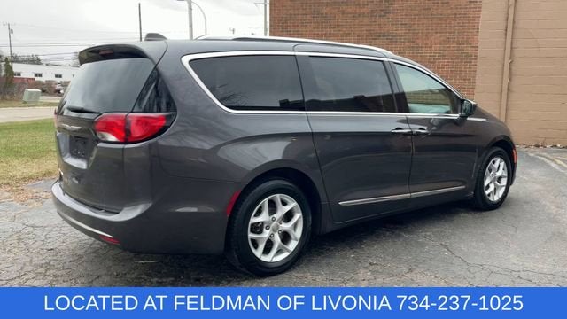 2018 Chrysler Pacifica Touring L Plus
