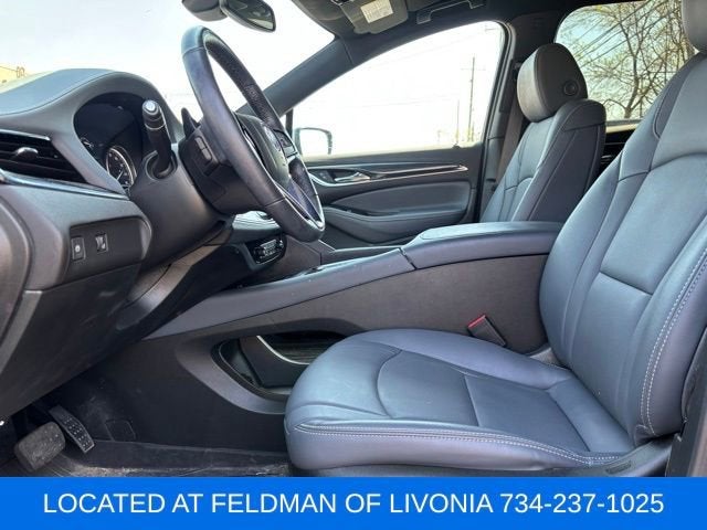 2024 Buick Enclave Essence