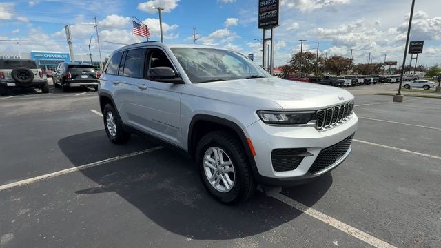 2023 Jeep Grand Cherokee Laredo