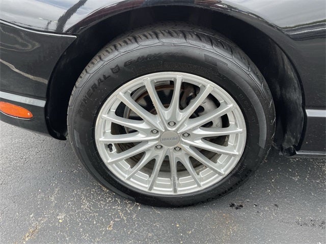 2004 Ford Thunderbird Base