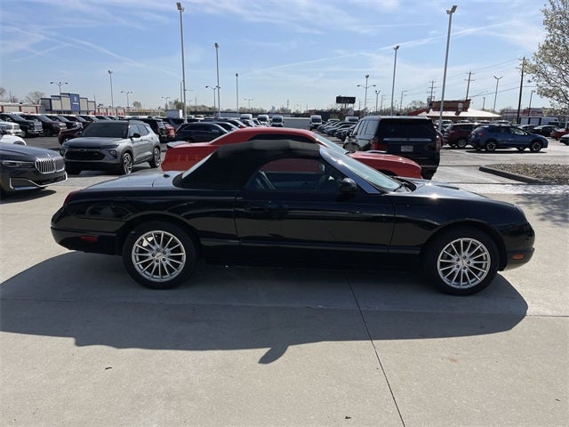 2004 Ford Thunderbird Base