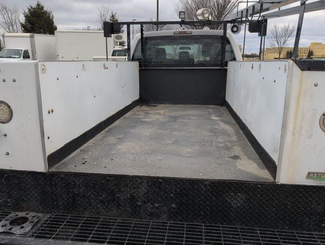 2013 Ford F-350SD XL SERVICE BODY