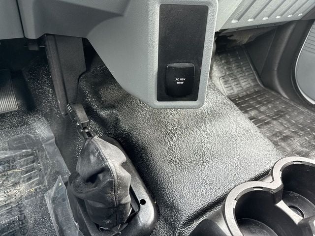 2023 Ford F-650SD Base DRW