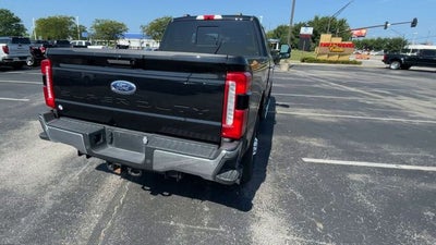 2023 Ford F-350SD Lariat