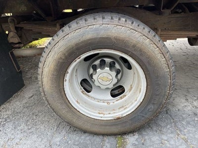 2014 Chevrolet Express 4500 Base Cutaway