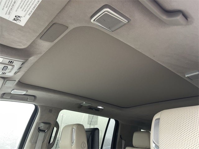 2022 Cadillac Escalade ESV Premium Luxury Platinum