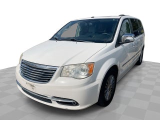 2011 Chrysler Town &amp; Country Limited