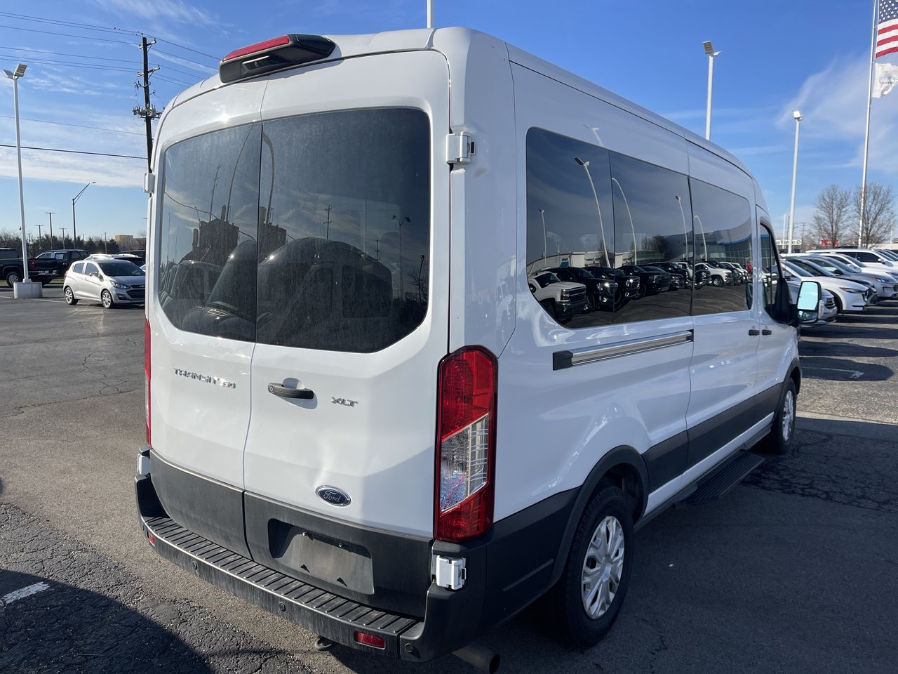 2023 Ford Transit Passenger Wagon XL