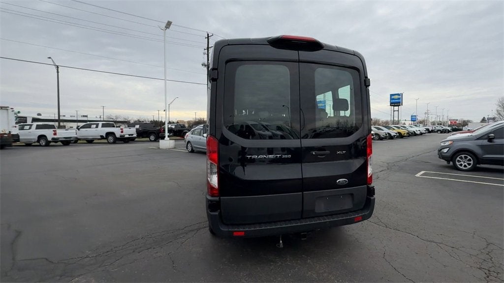 2022 Ford Transit Passenger Wagon XL