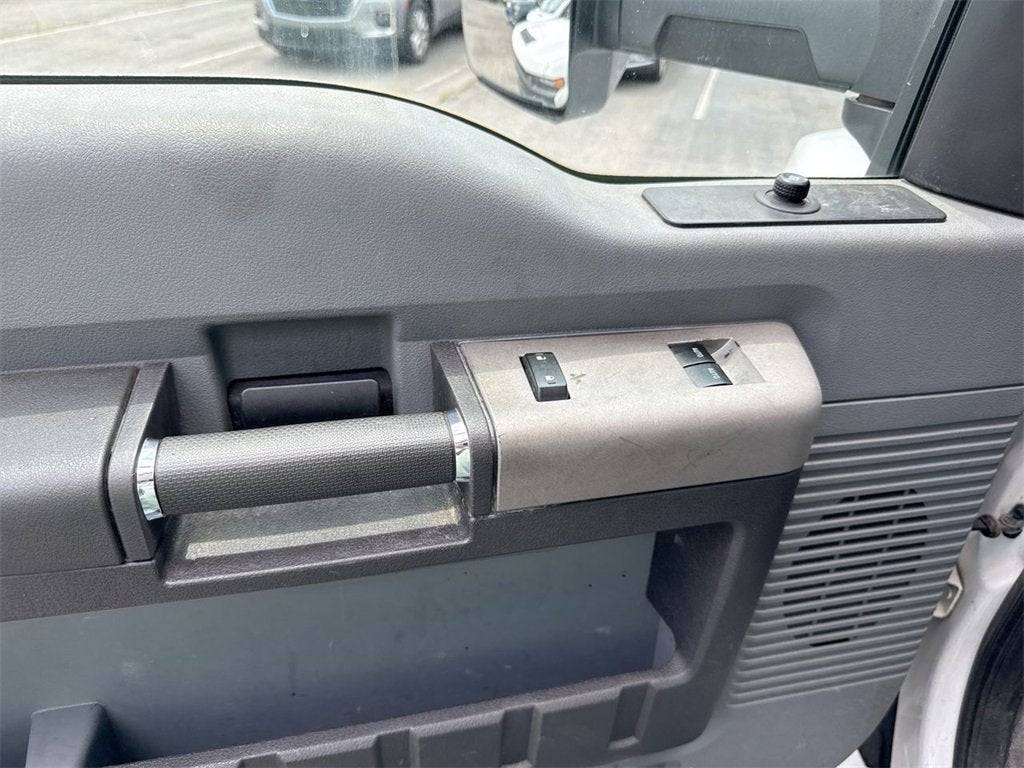 2021 Ford F-750 Straight Frame Base