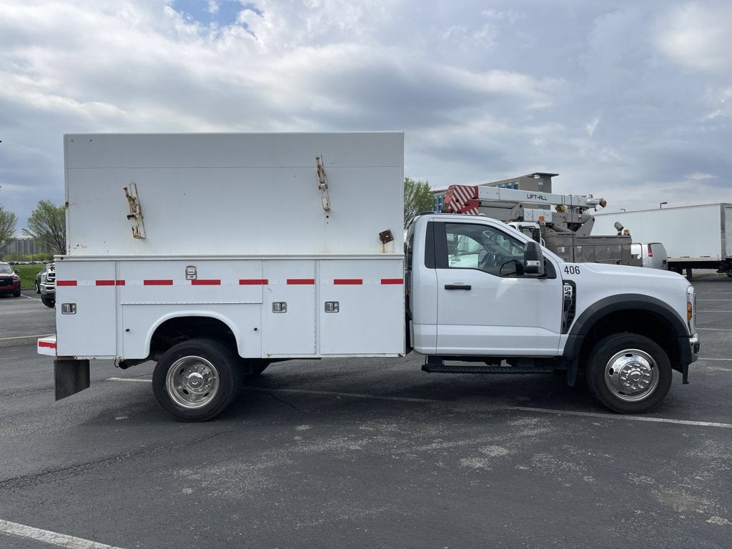 2024 Ford Super Duty F-450 DRW XL