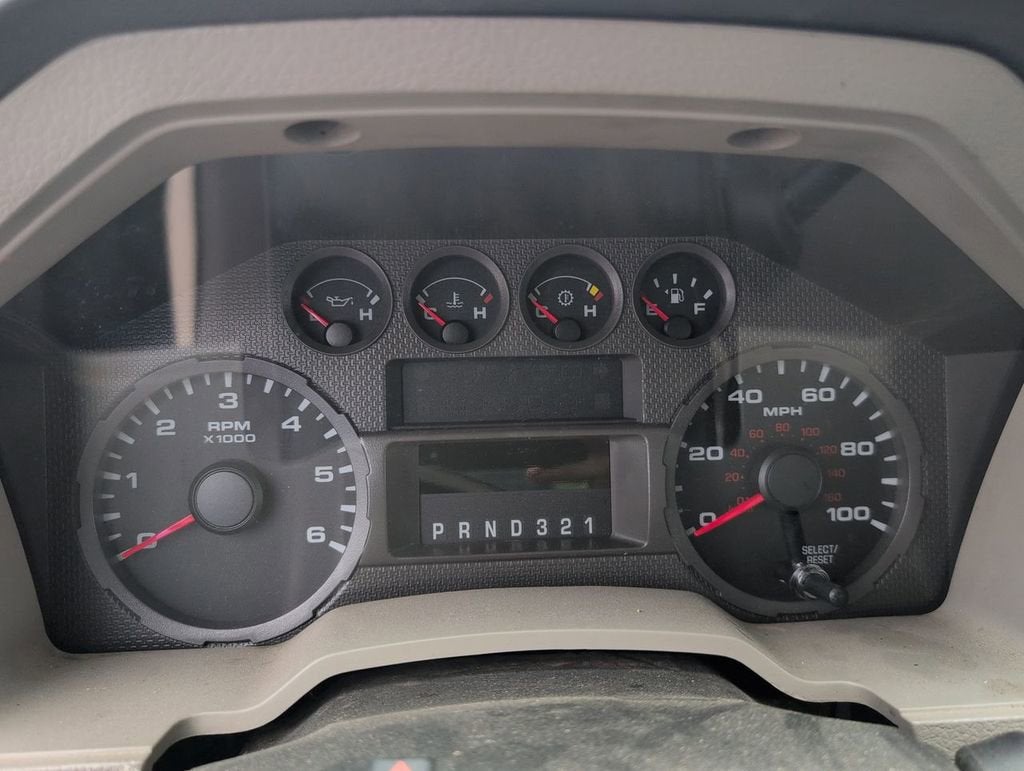 2008 Ford Super Duty F-350 DRW XL