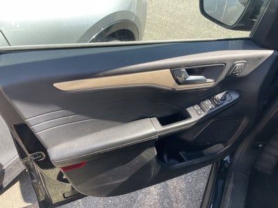 2022 Ford Escape Titanium Plug-In Hybrid