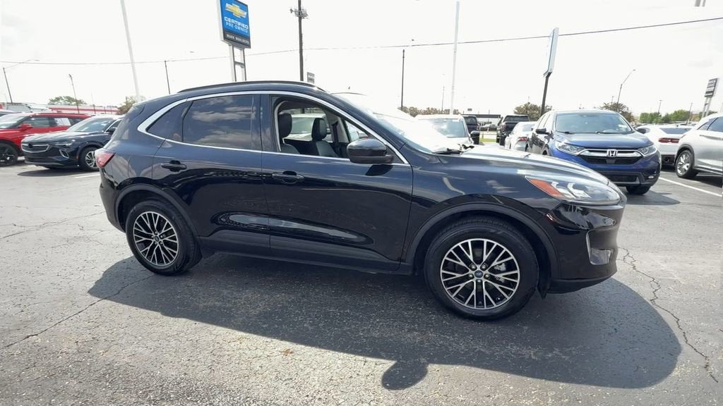 2022 Ford Escape Titanium Plug-In Hybrid