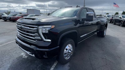 2026 Chevrolet Silverado 3500 HD High Country DRW