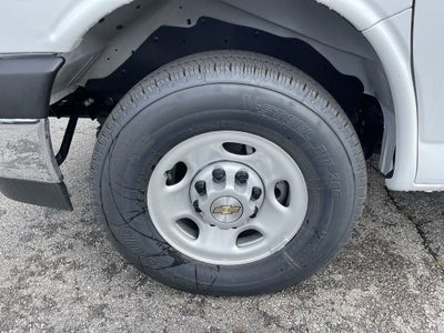 2025 Chevrolet Express Cargo 2500 WT