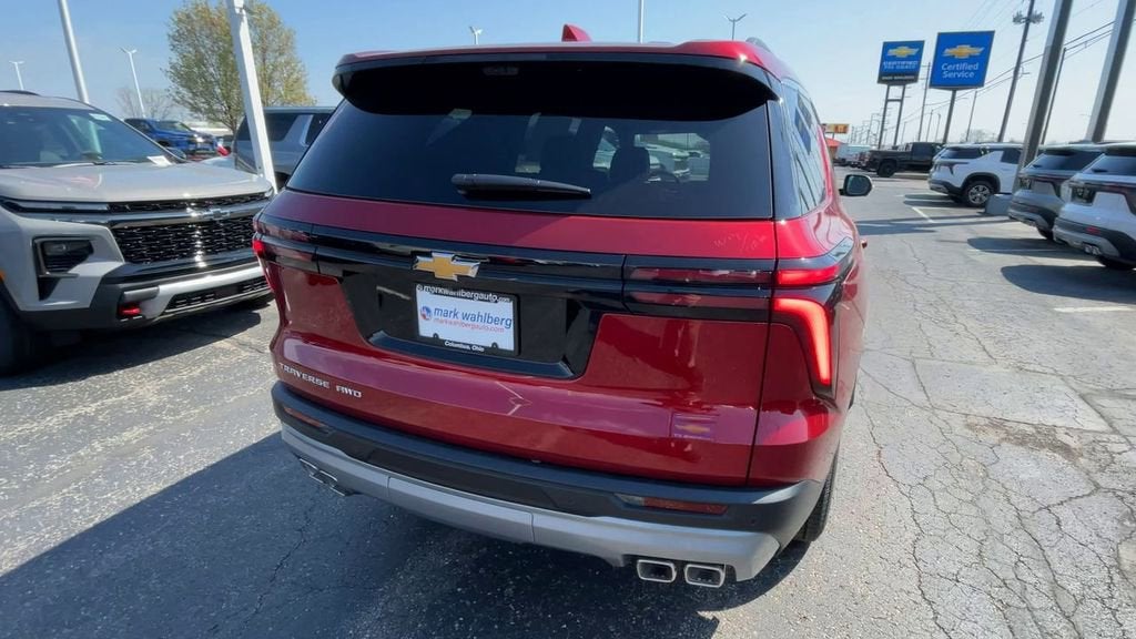 2026 Chevrolet Traverse LT