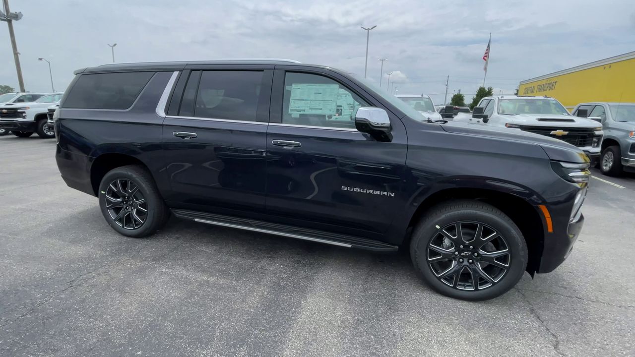 2025 Chevrolet Suburban Premier