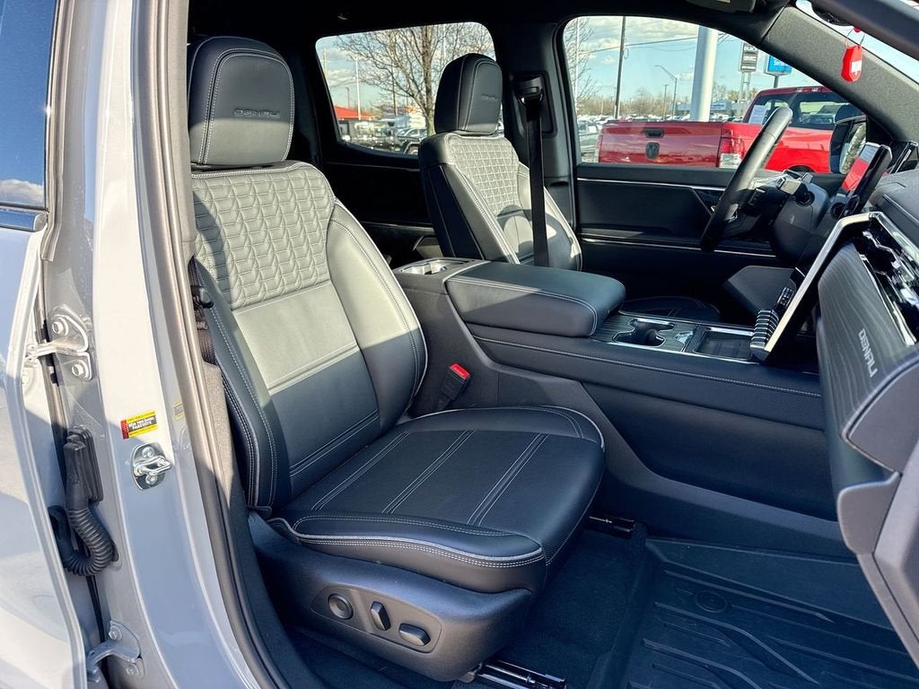 2025 GMC Sierra EV Max Range Denali