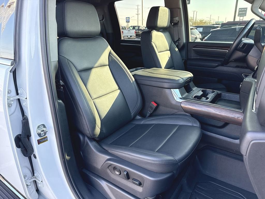 2025 GMC Sierra 2500 HD SLT