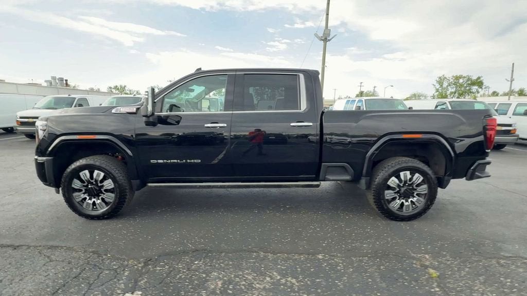 2025 GMC Sierra 2500 HD Denali
