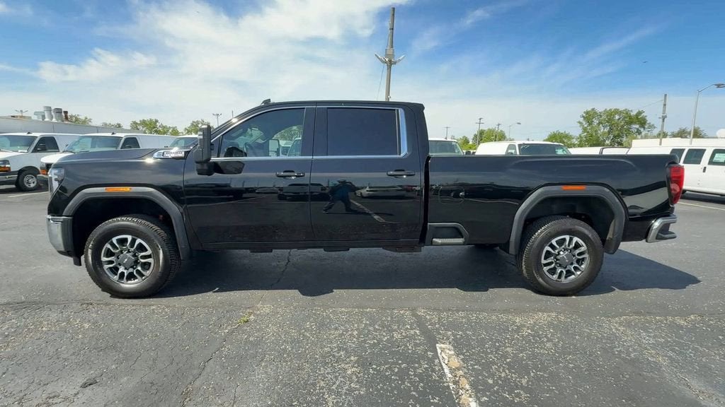 2025 GMC Sierra 3500 HD SLE