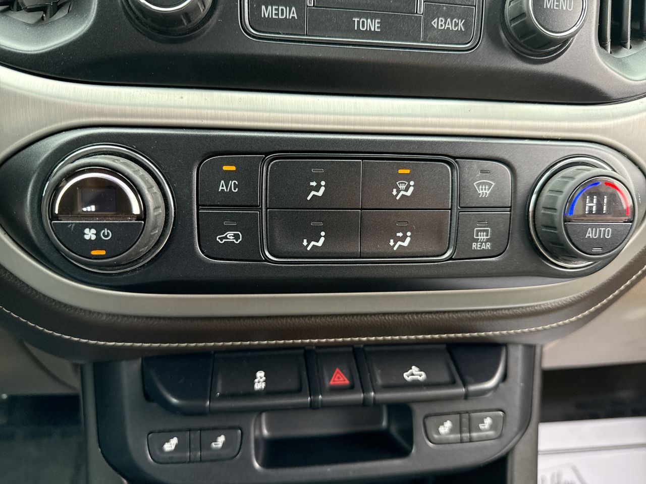 2015 GMC Canyon 2WD SLT