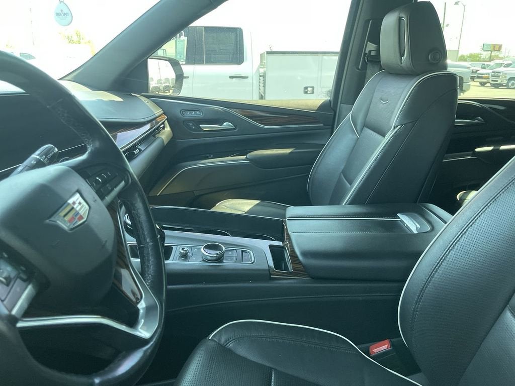 2021 Cadillac Escalade Premium Luxury