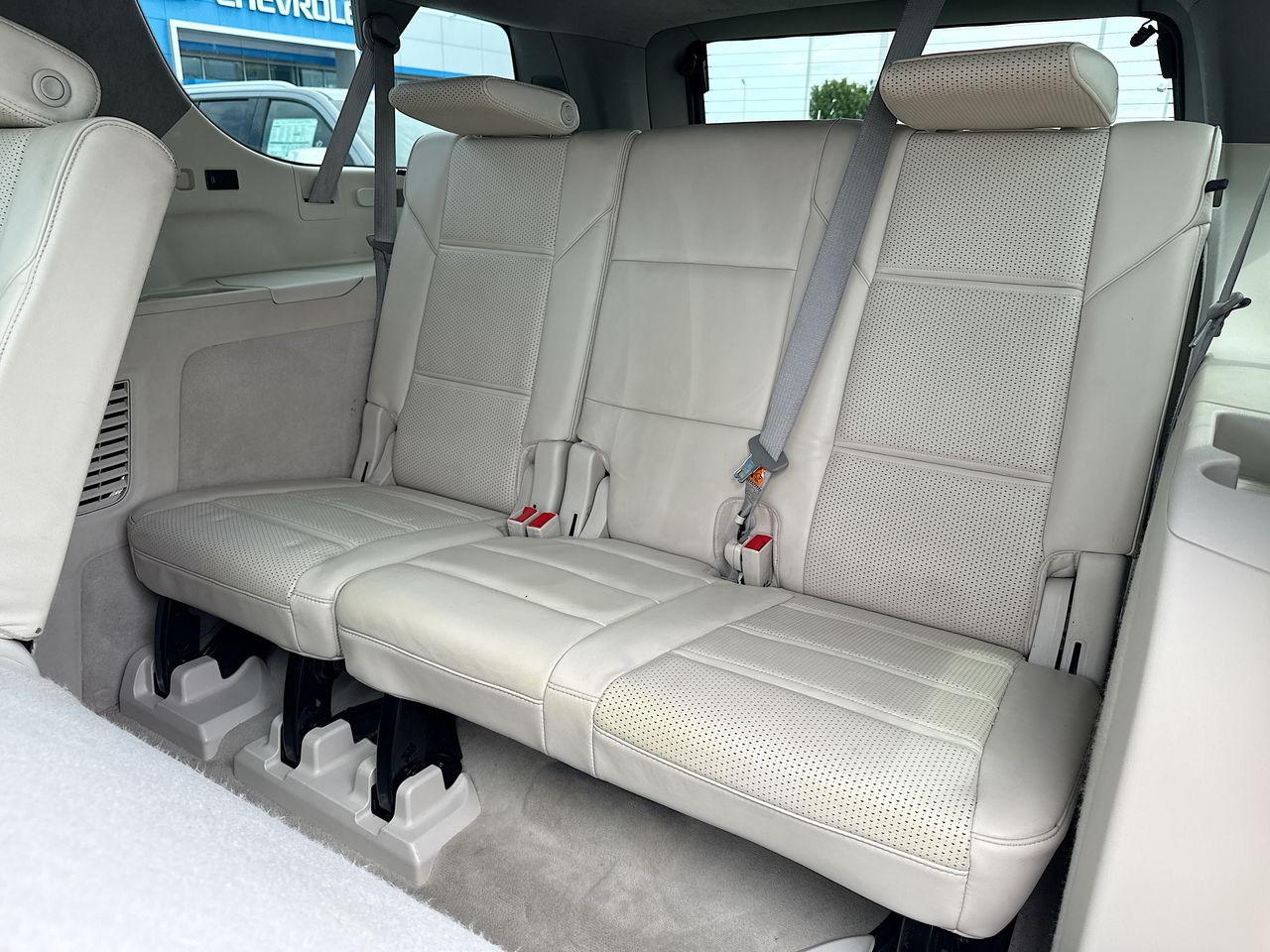 2022 Cadillac Escalade ESV Premium Luxury Platinum