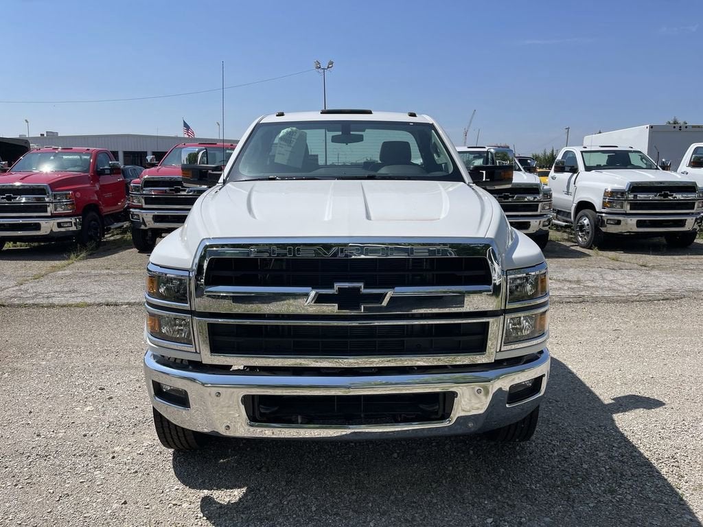 2024 Chevrolet Silverado 5500 HD Work Truck