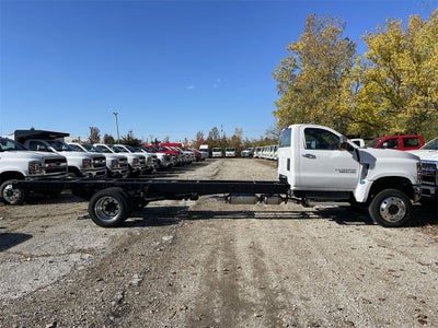 2024 Chevrolet Silverado 5500 HD Work Truck