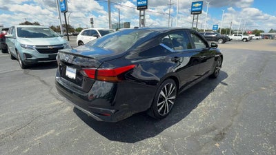 2021 Nissan Altima SR FWD