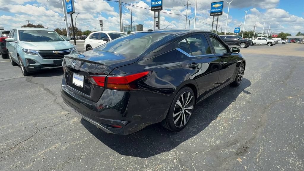 2021 Nissan Altima SR FWD