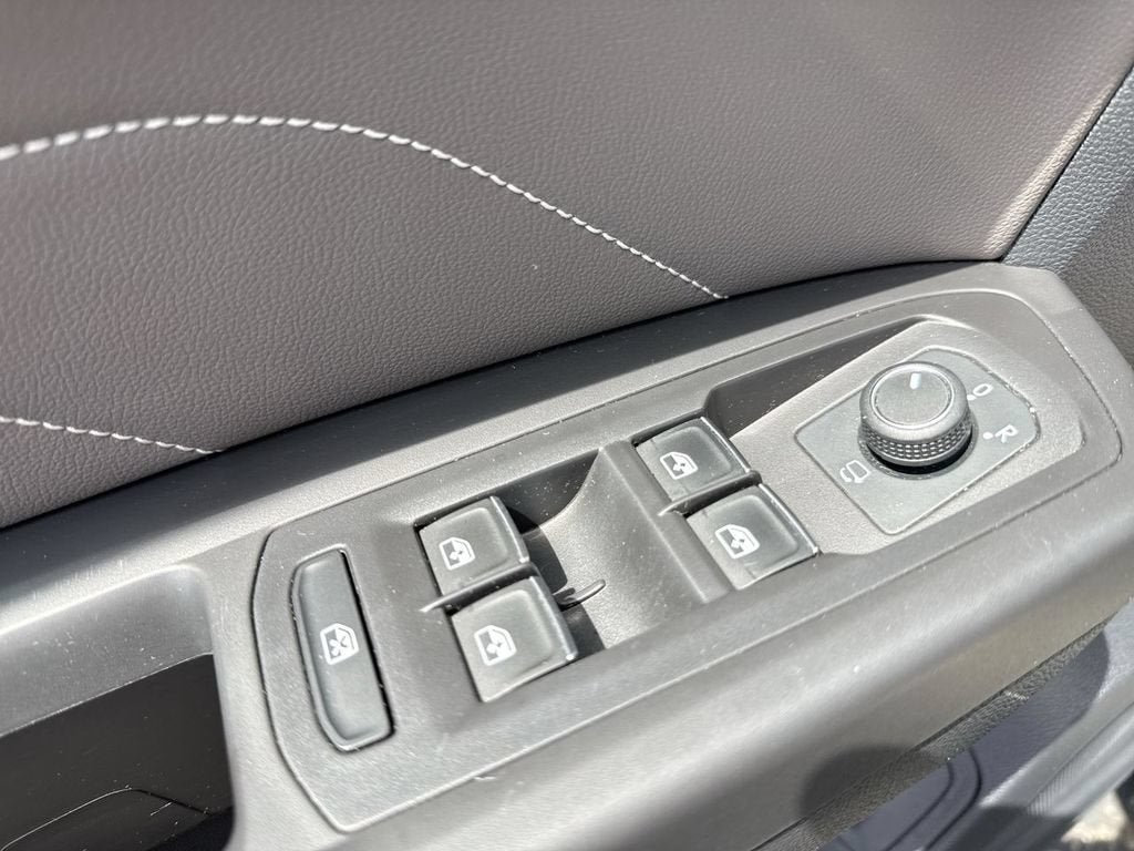 2022 Volkswagen Atlas 3.6L V6 SEL Premium R-Line