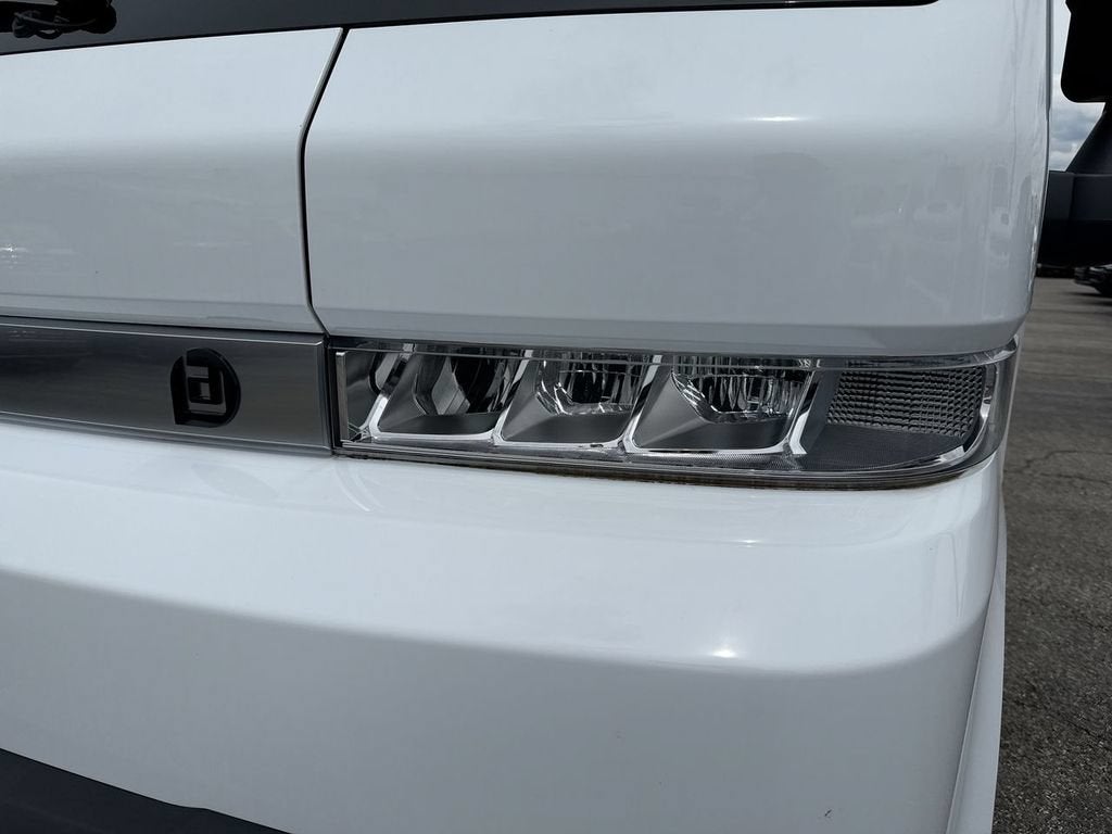 2024 BrightDrop Zevo 600 EJY