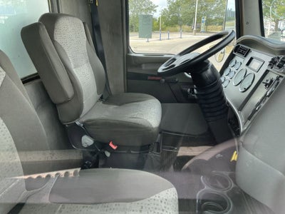 2015 KENWORTH T300 NA