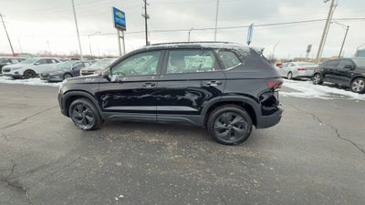 2025 Volkswagen Taos S