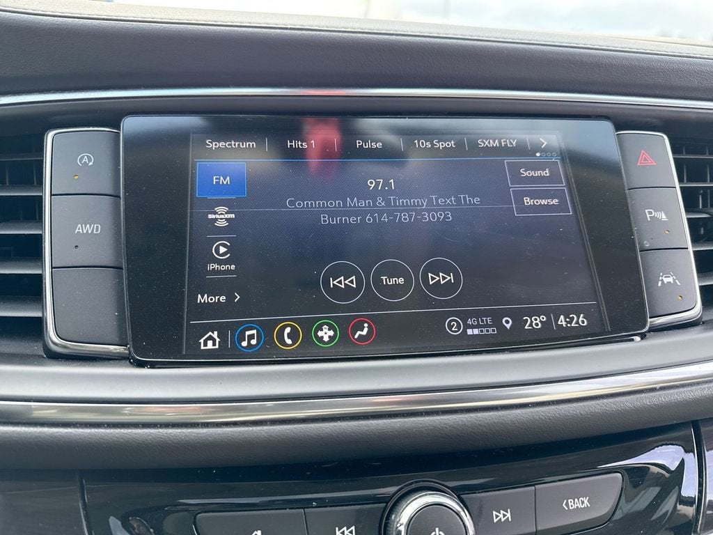 2023 Buick Enclave Essence